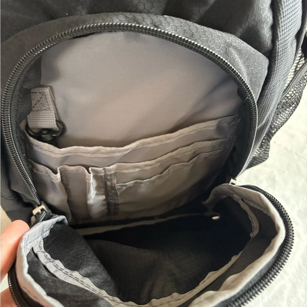 High Sierra Backpack Black Light Weight Sports OS Unisex